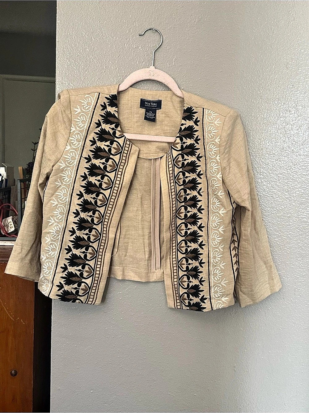 New York & Company Floral Embroidered Jacket Tan & Black XS